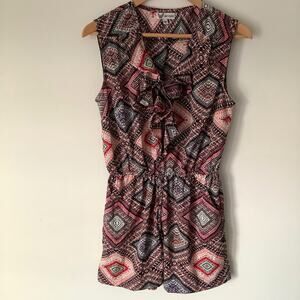 Go CoCo Juniors Multicolor V Neck Boho Geo Abstract Print Pocketed Romper Large